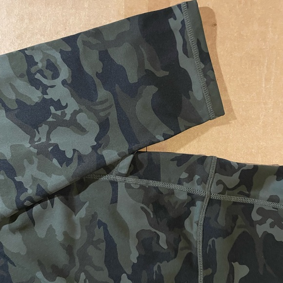 The Gym People active wear - Picture 4 of 6